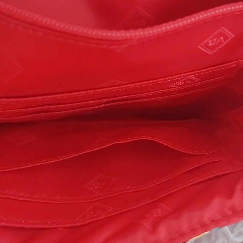 SOLD!! VERA BRADLEY - Picture 8 of 12